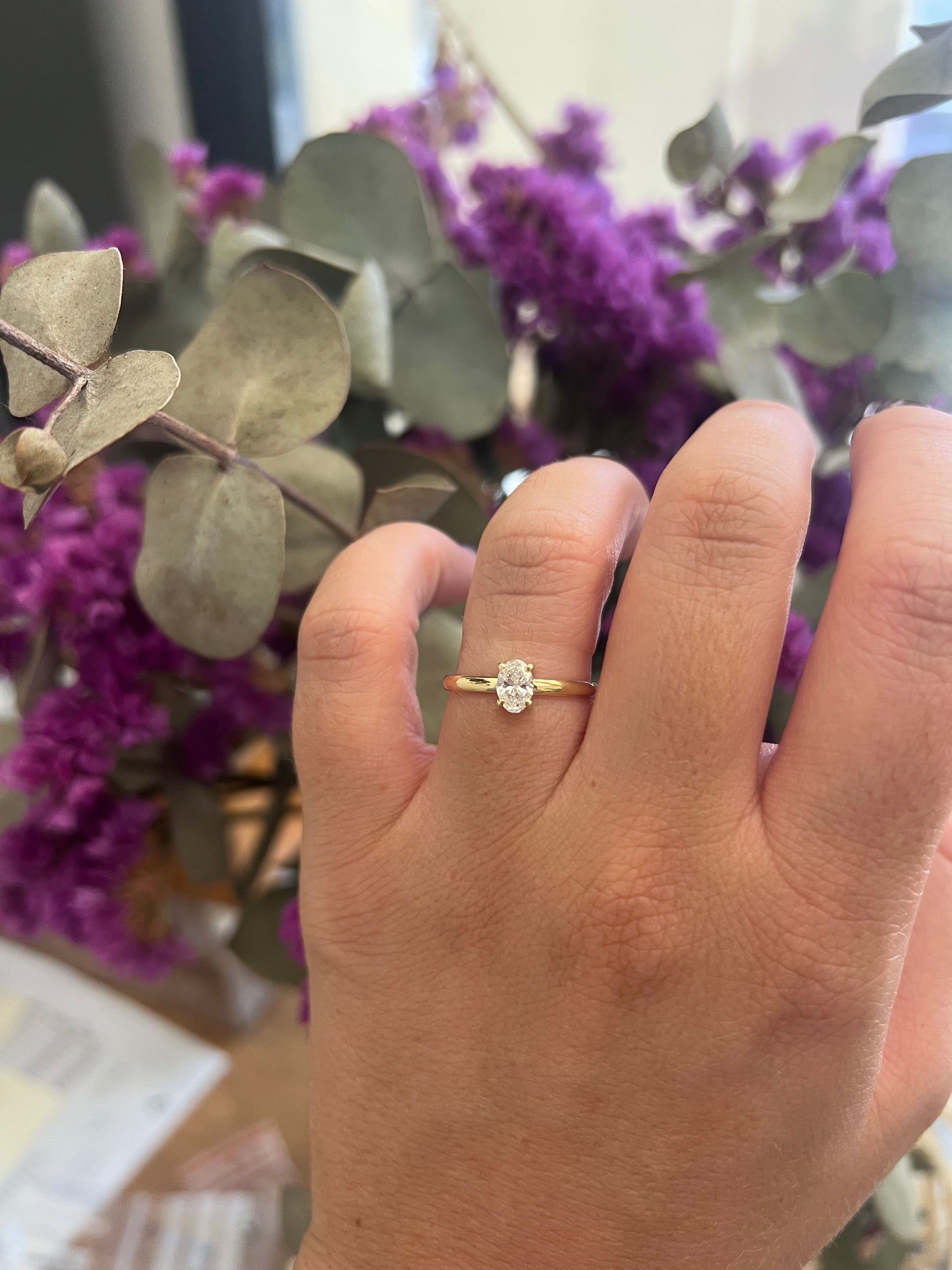 Solitario diamante talla oval