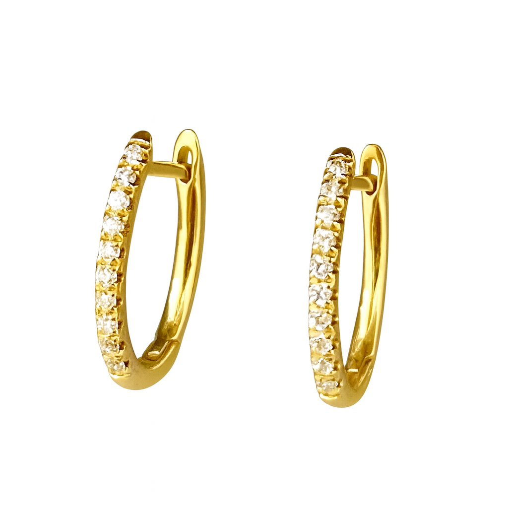 Aros ovalados con diamantes