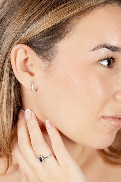 Aros con diamantes y oro de 9 K